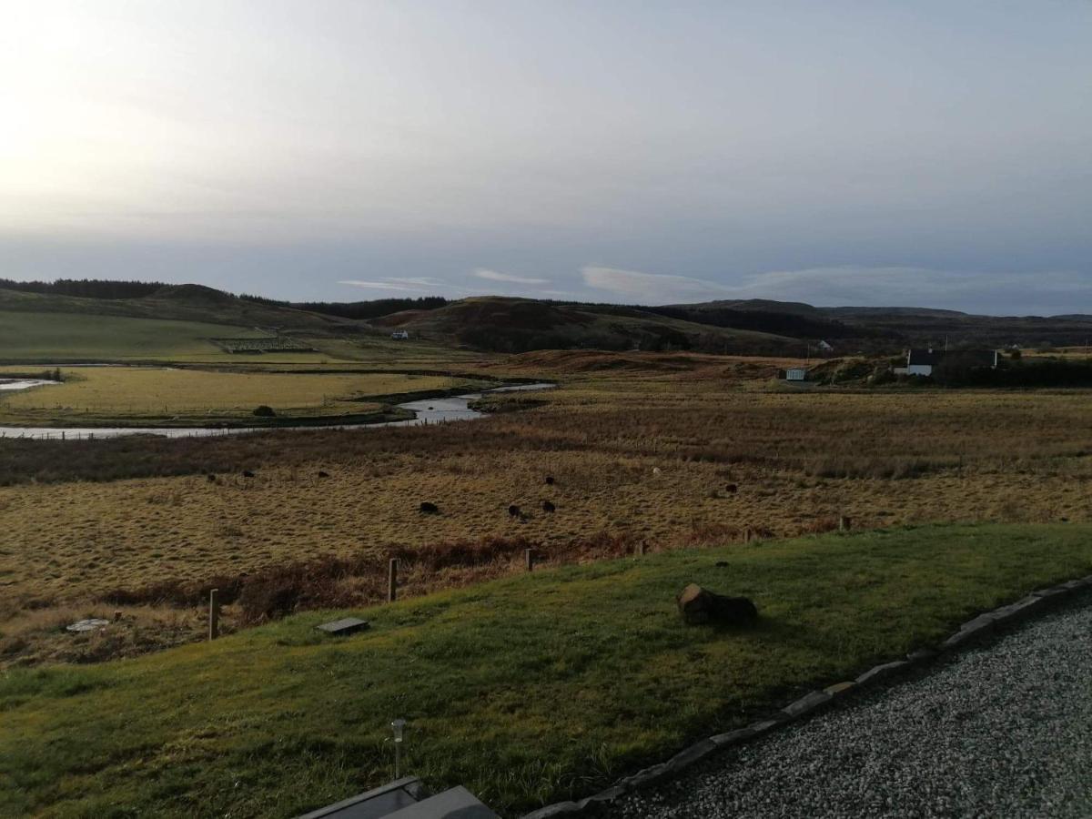 Poachers Bothy Skeabost Exterior foto